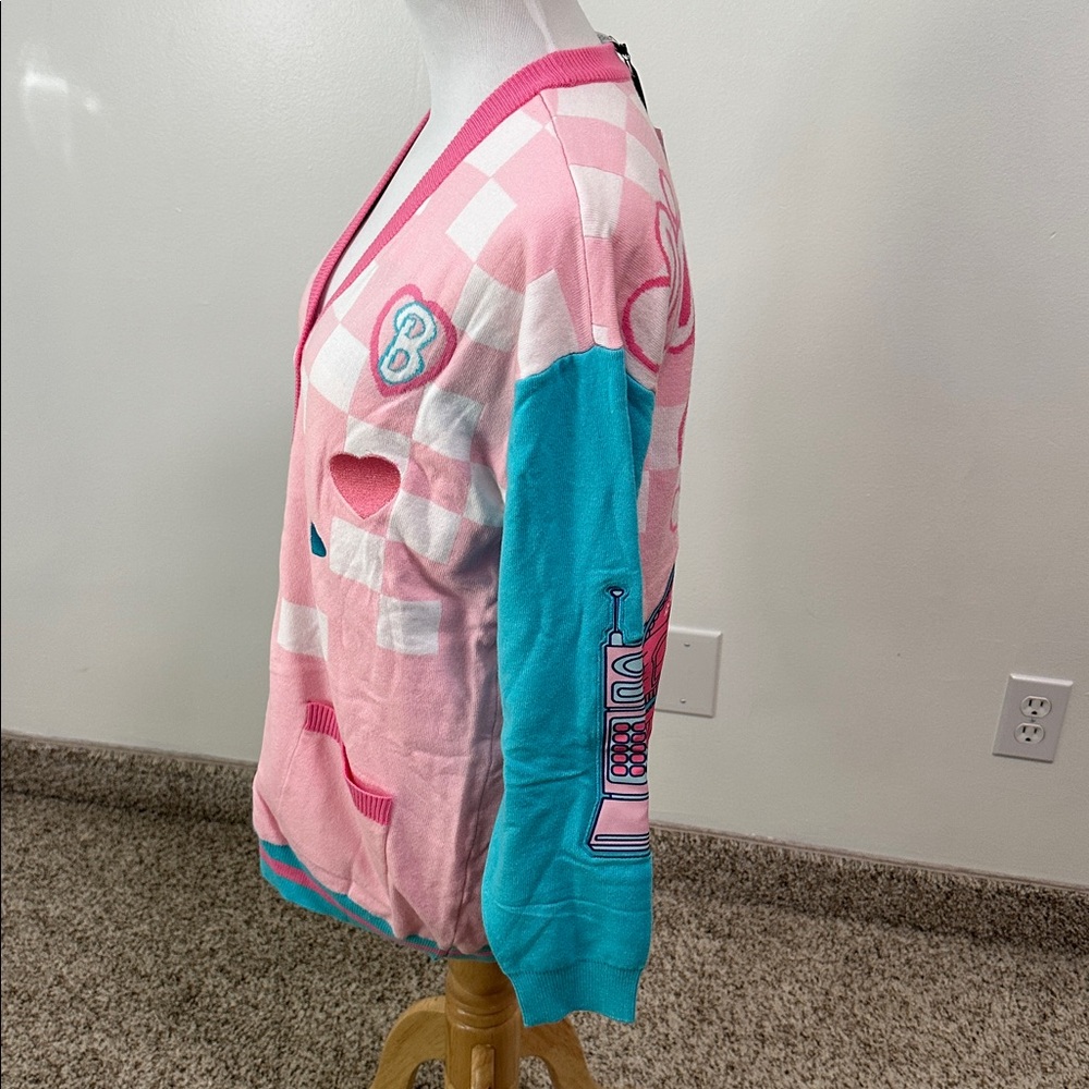 🌴 NWT BoxLunch Barbie Oversized Cardigan Sweater - Picture 2 of 6